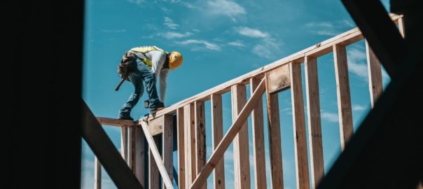 US Housing Starts Drop to 13-Month Low, Building Permits Fall